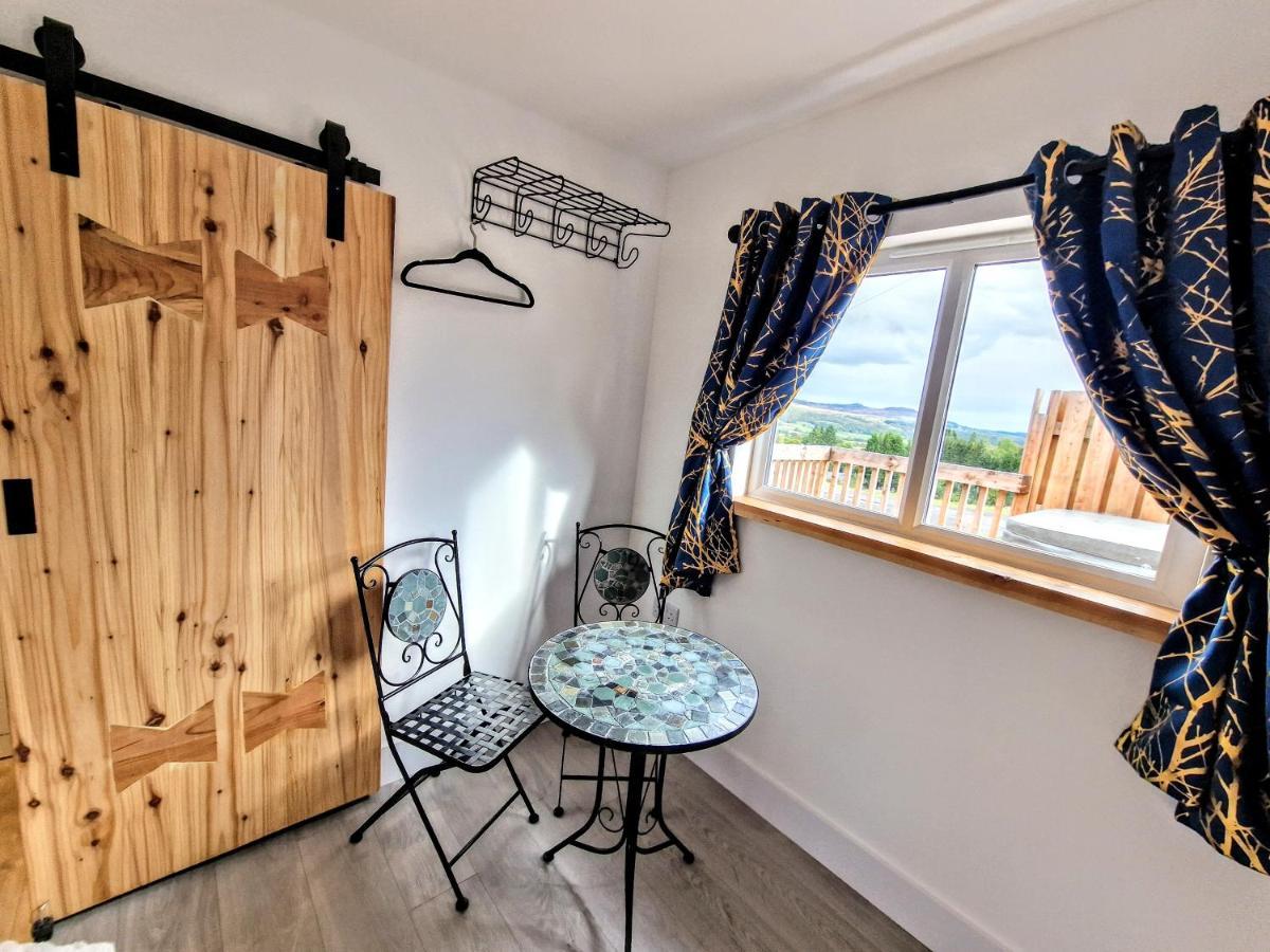 Kaoglen Lodge - Fawn Pod - Hot Tub - Dogs - Pitlochry - Luxury Blairgowrie and Rattray Extérieur photo