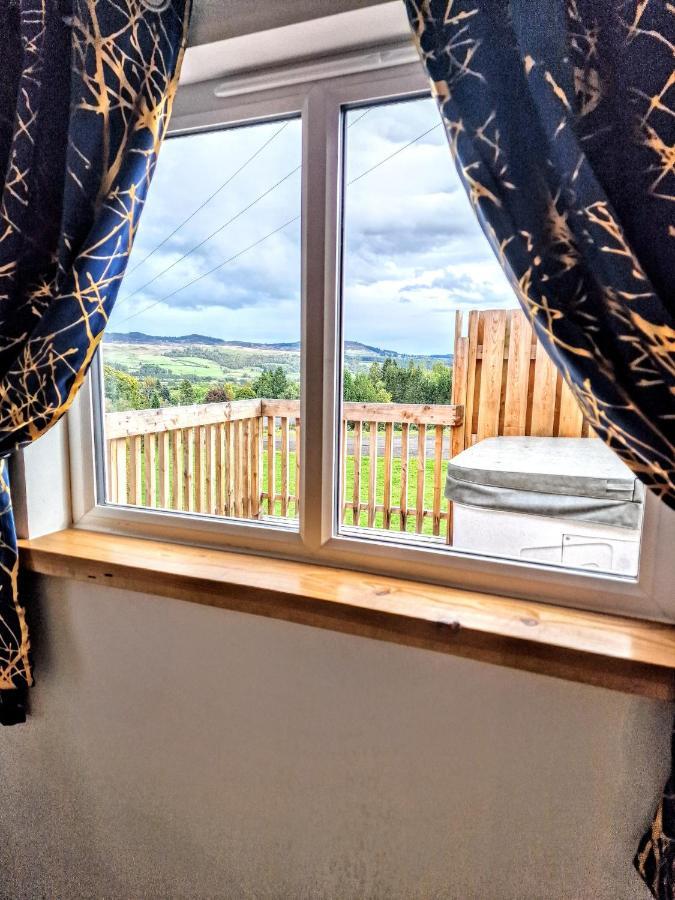 Kaoglen Lodge - Fawn Pod - Hot Tub - Dogs - Pitlochry - Luxury Blairgowrie and Rattray Extérieur photo